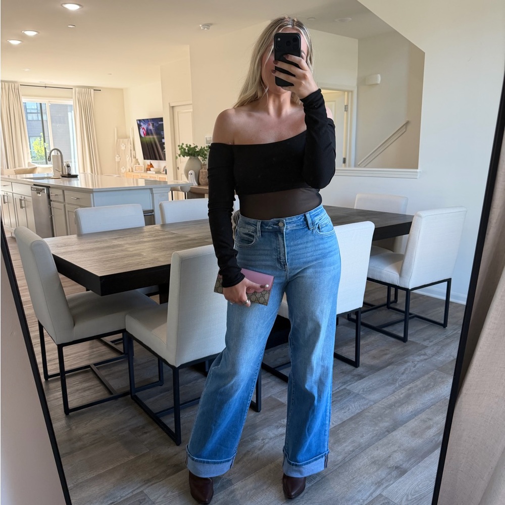 Stylish Blue Boot Cut Women's Jeans - Picture 2 of 5